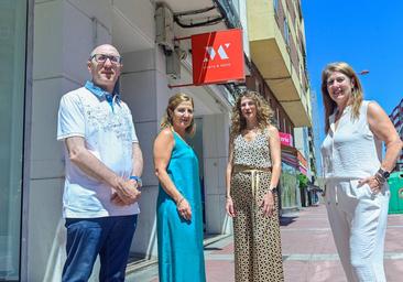 «Nuestro punto fuerte es la venta física y la completamos con la 'on line', que es un escaparate al mundo»