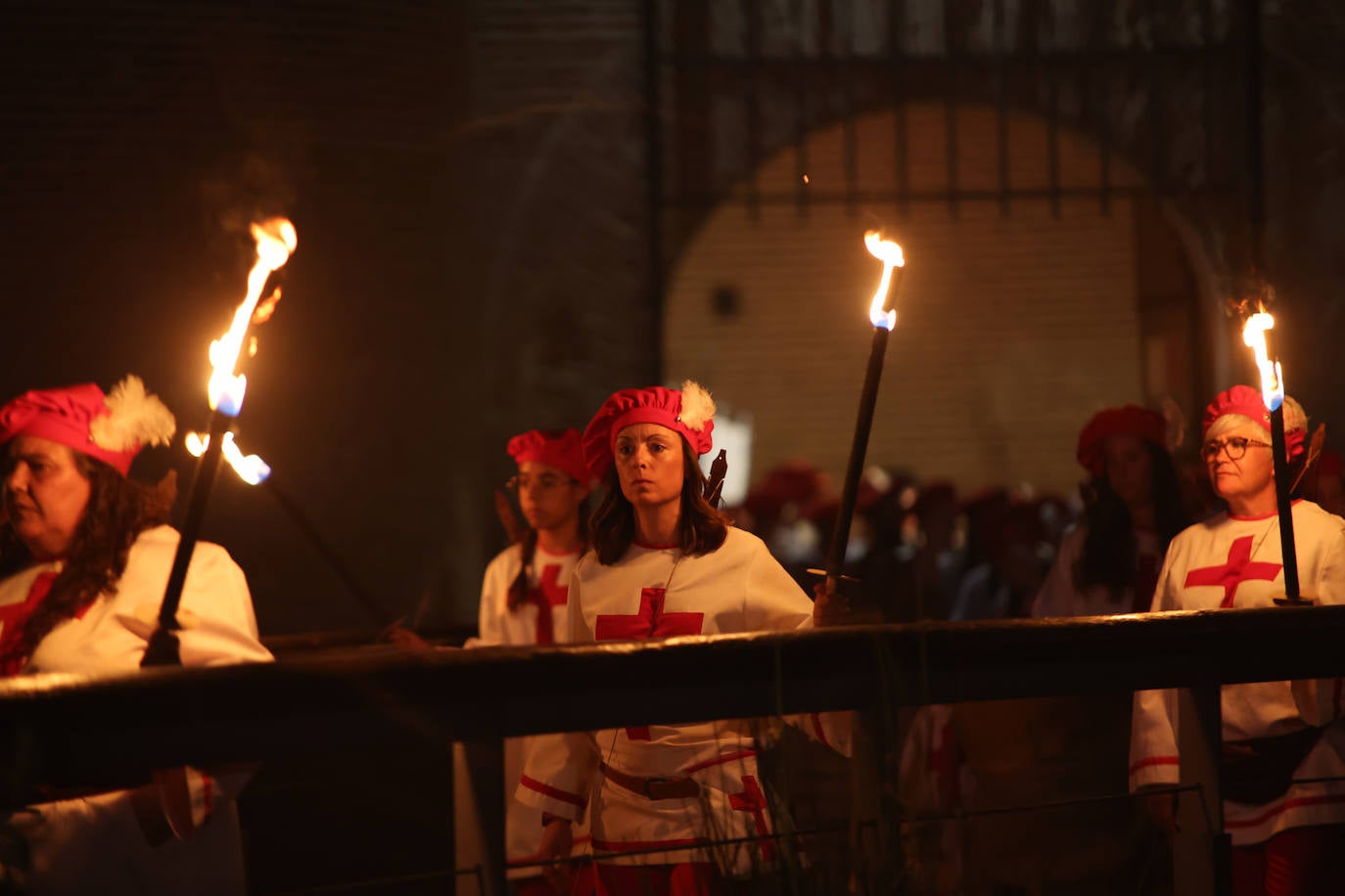 Desfile de antorchas en la Feria Renacentista de Medina del Campo