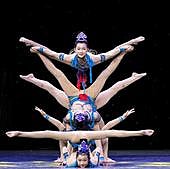 Un viaje fantástico a través del malabarismo de más de 30 artistas