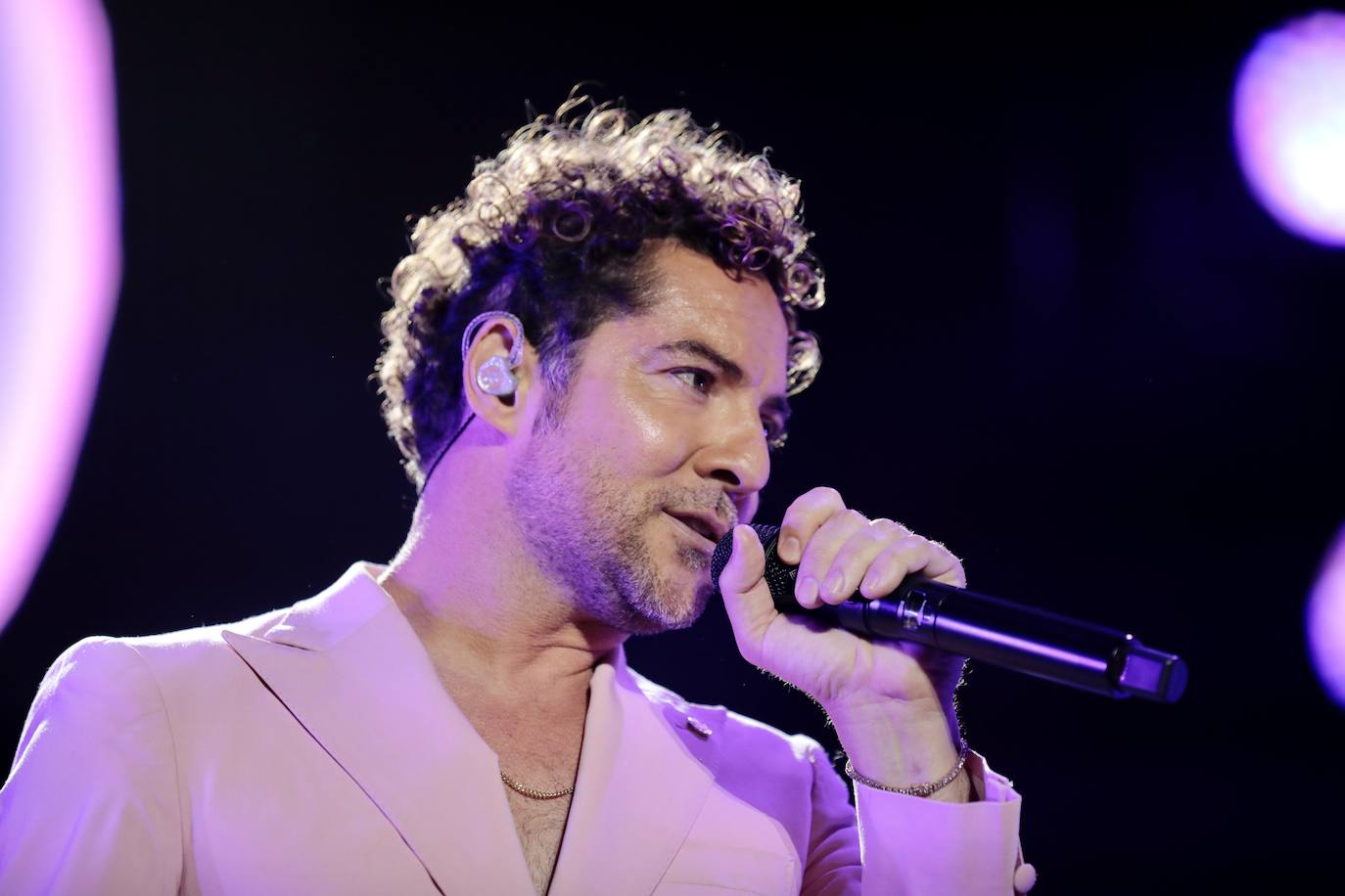 El concierto del cantante David Bisbal en Medina del Campo, en imágenes