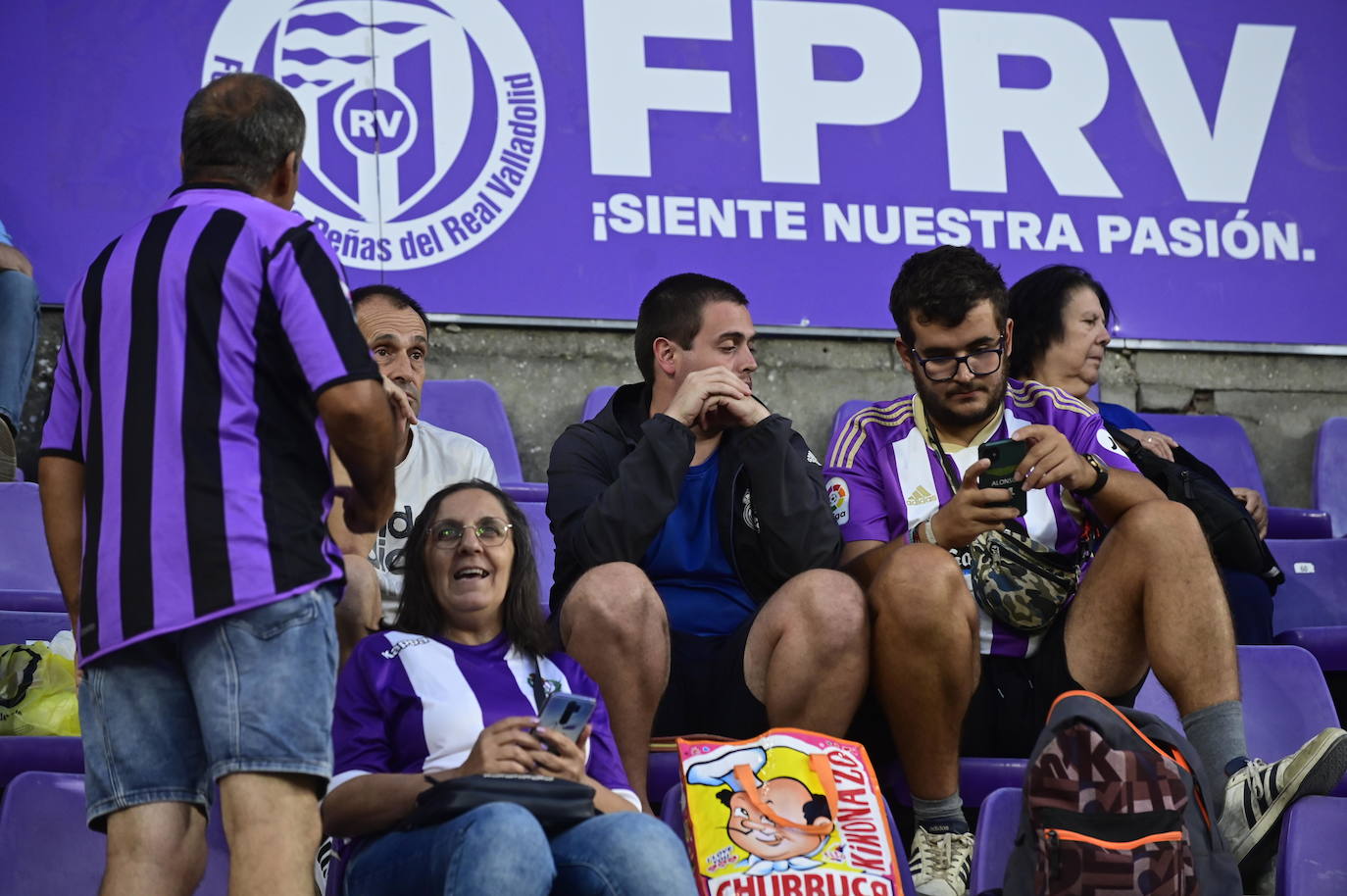 Búscate en la grada del José Zorrilla (2/4)