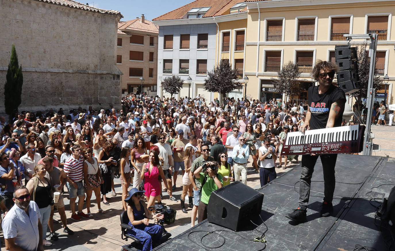 El &#039;sarao vermú&#039; multiplica la fiesta