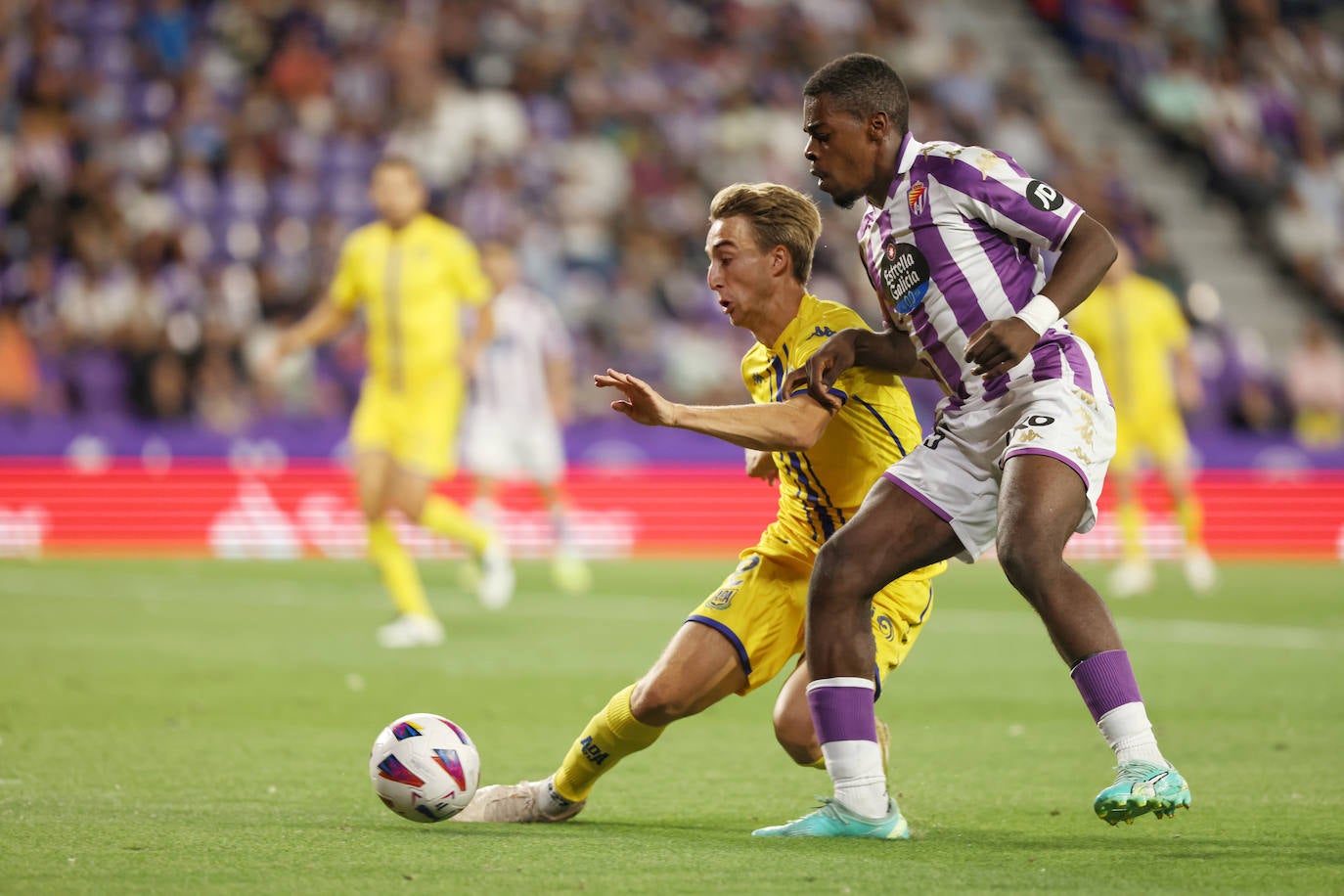 El partido entre en Real Valladolid y el Alcorcón, en imágenes (1/3)