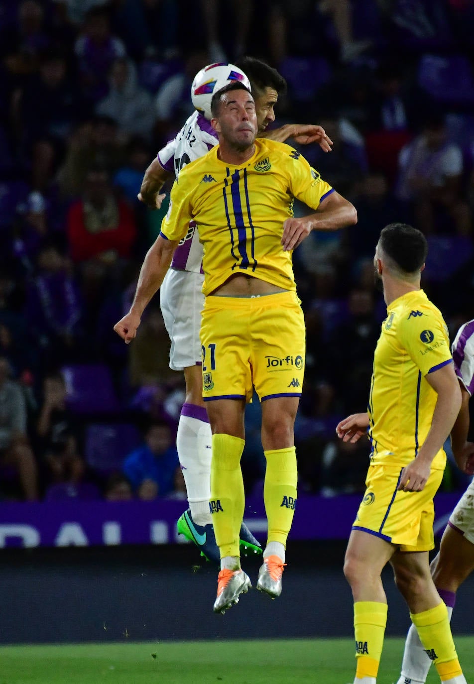 El partido entre en Real Valladolid y el Alcorcón, en imágenes (2/3)