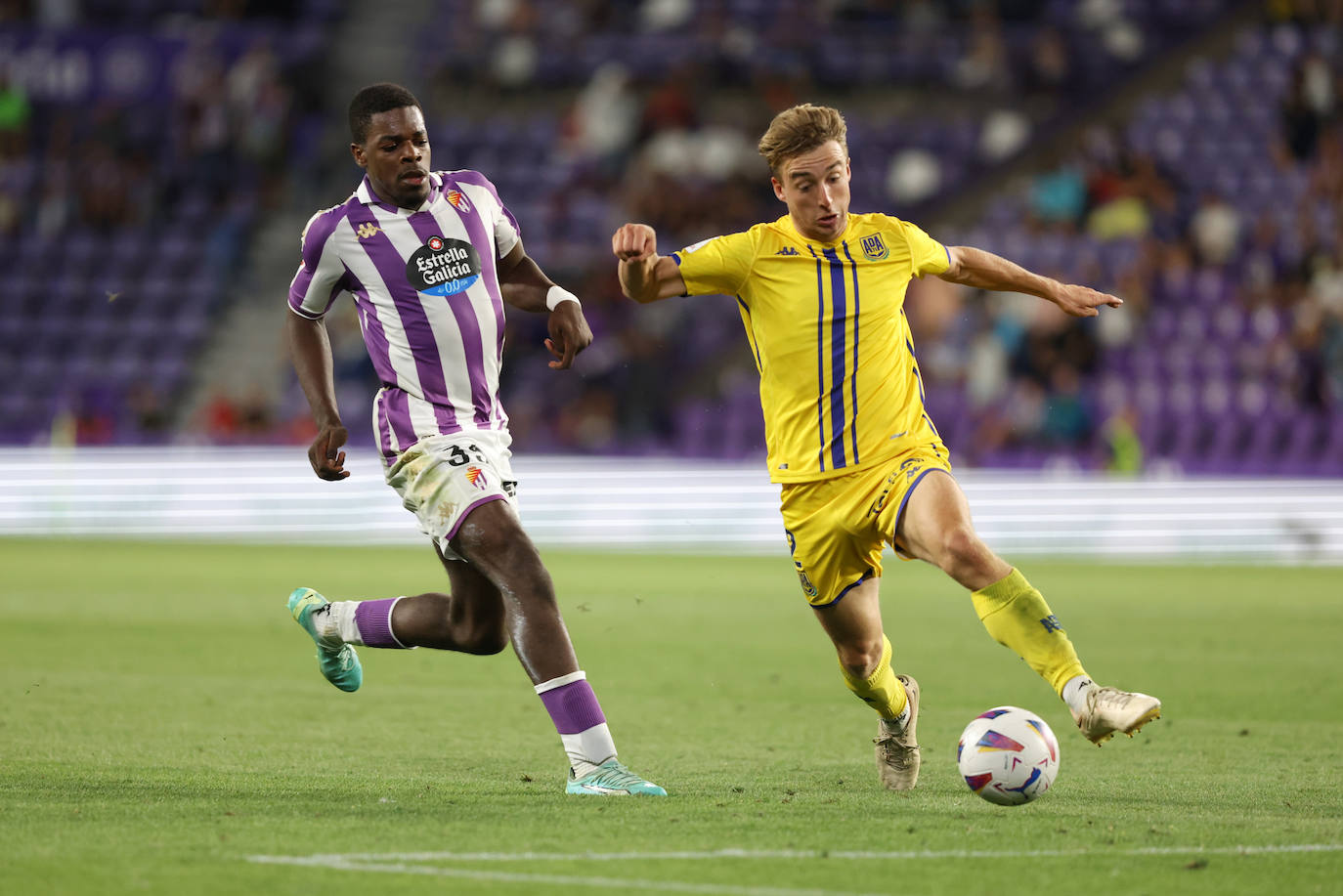 El partido entre en Real Valladolid y el Alcorcón, en imágenes (3/3)