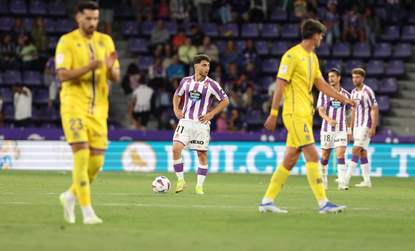 El partido entre en Real Valladolid y el Alcorcón, en imágenes (3/3)