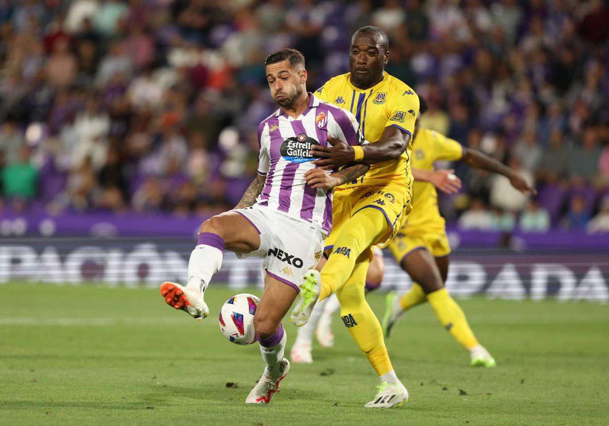 El partido entre en Real Valladolid y el Alcorcón, en imágenes (3/3)