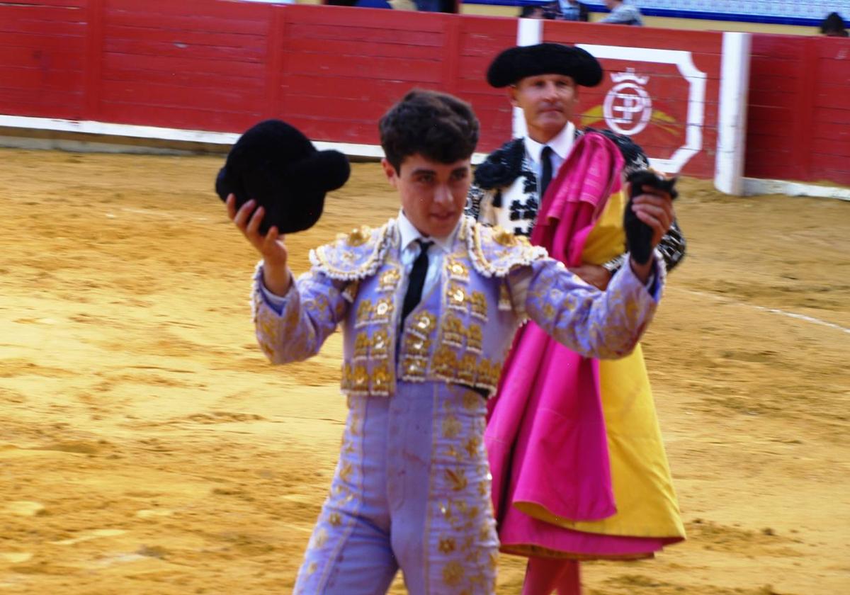 El novillero 'Jarocho' evoluciona favorablemente tras la cornada sufrida en Pedrajas de San Esteban