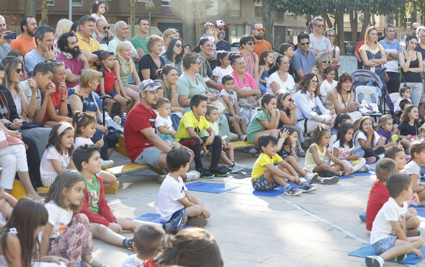 Los artistas de calle llegan a los barrios