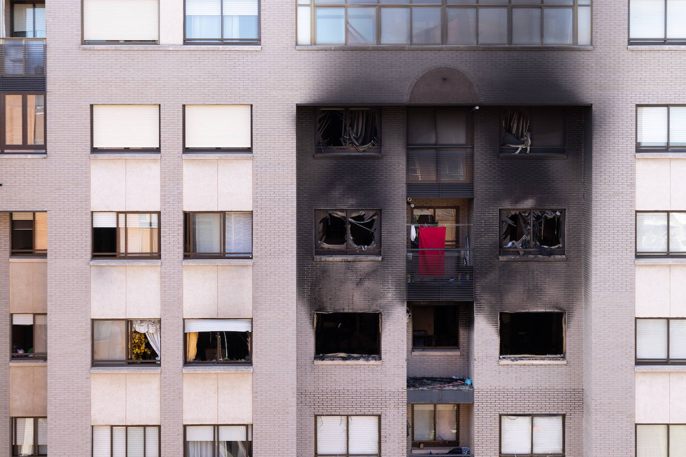 La explosión de gas en el barrio de Parquesol de Valladolid, en imágenes (II)