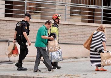 El Ayuntamiento habilita un teléfono de ayuda a los afectados por la deflagración