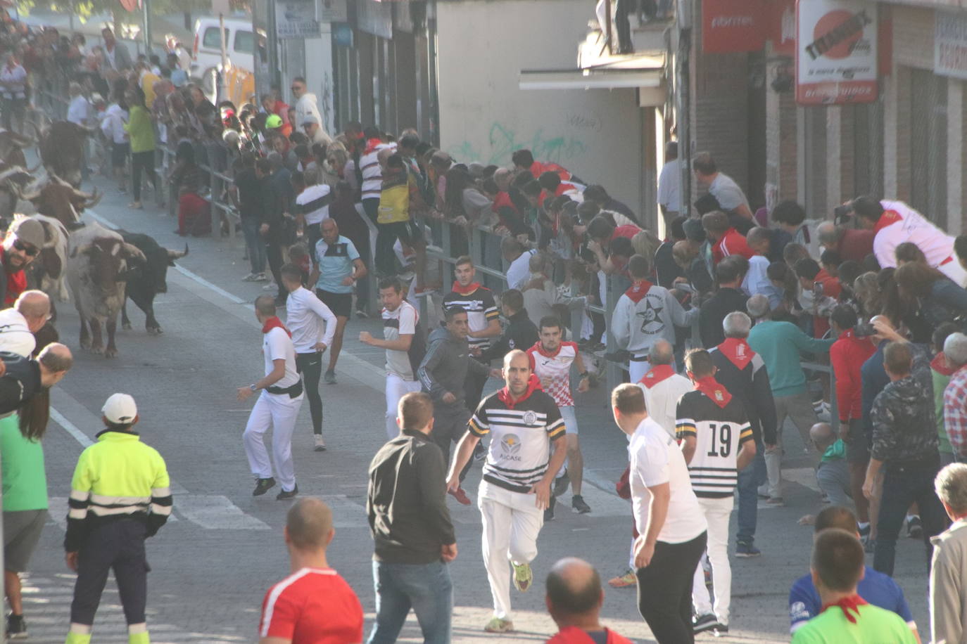 El cuarto encierro de Cuéllar, en imágenes (1 de 2)