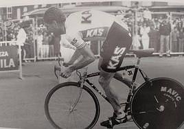 Jean Kelly ganó la crono de 1987, pero al día siguiente tuvo que abandonar la Vuelta por enfermedad.