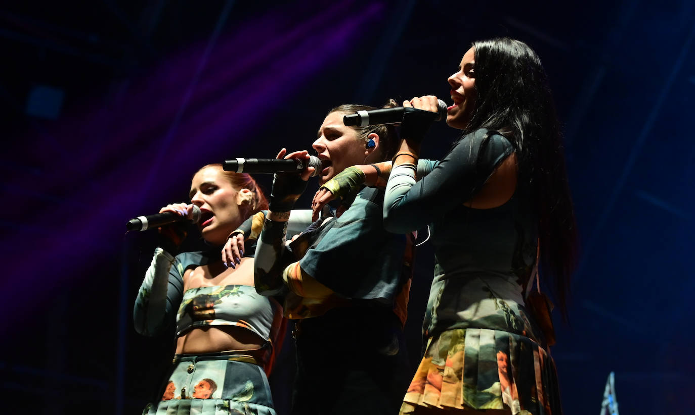 Las Tanxungeiras en su concierto de la Plaza Mayor