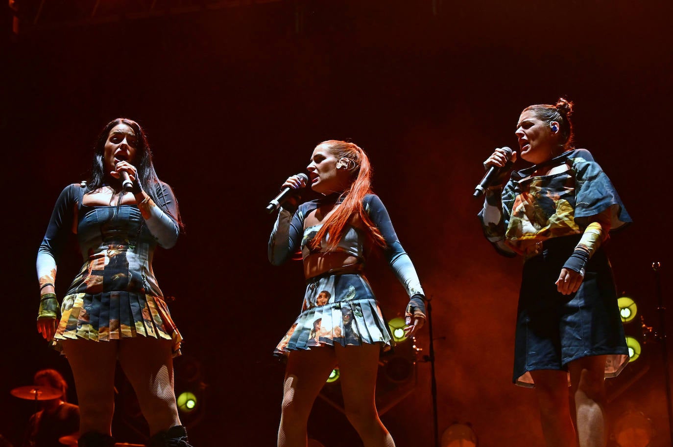 Las Tanxungeiras en su concierto de la Plaza Mayor