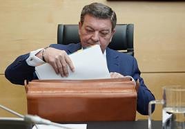 El consejero de la Presidencia, Luis Miguel González Gago, antes de su intervención.