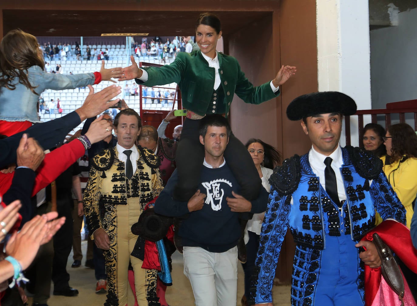 Corrida de rejones el día de San Antolín