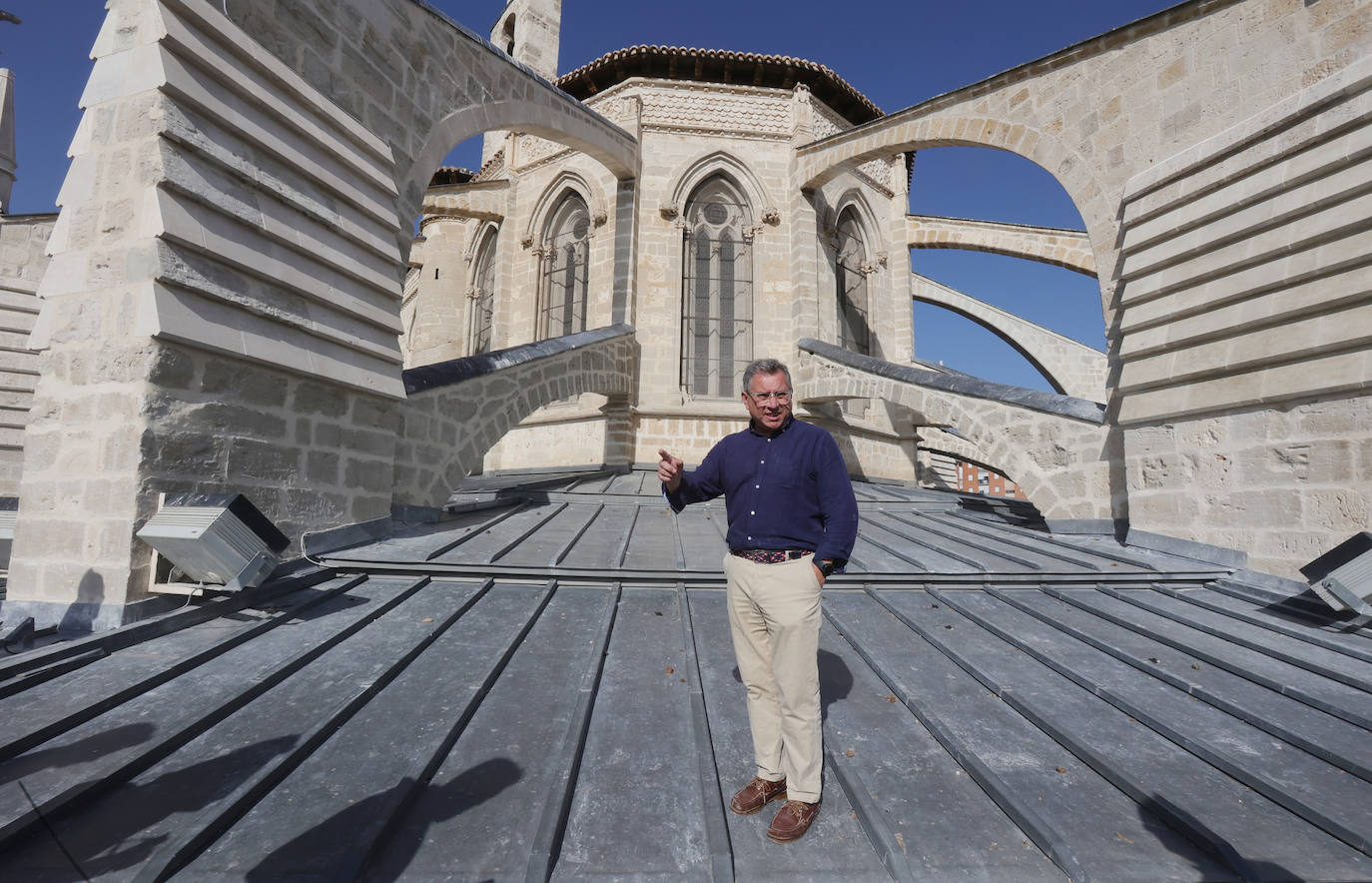 Las obras de restauración de la Catedral de Palencia la embellecen