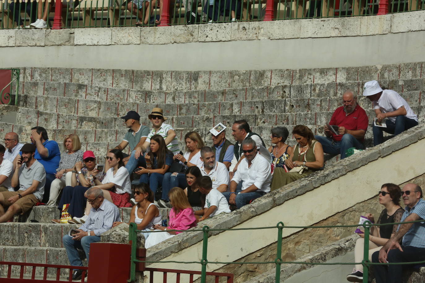 Búscate en la Plaza de Toros de Valladolid durante la corrida de este jueves