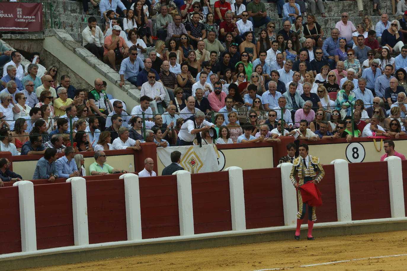 Búscate en la Plaza de Toros de Valladolid durante la corrida de este jueves