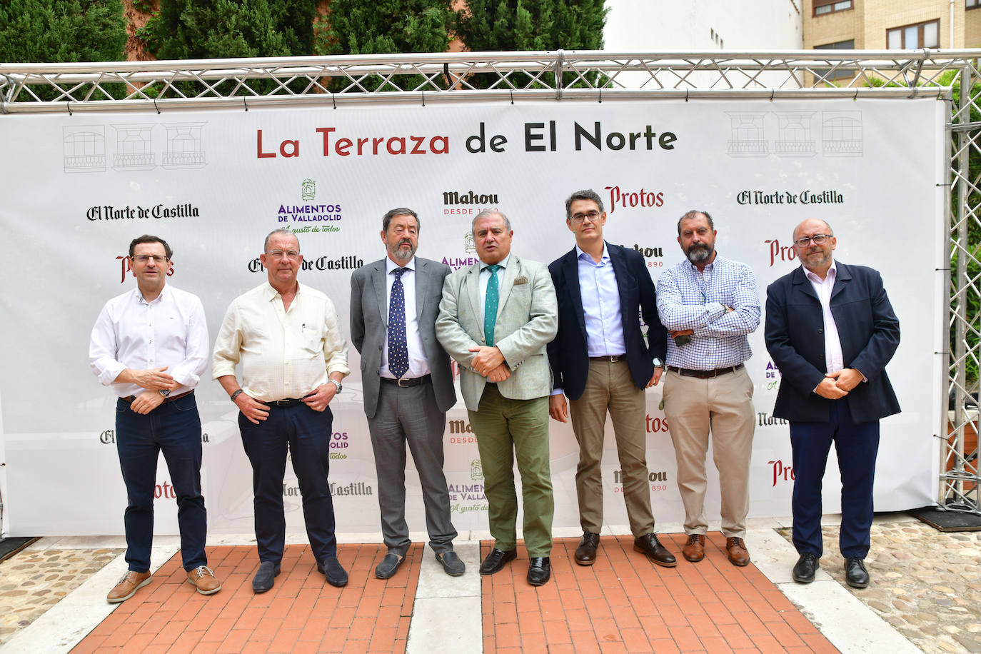 Junta de Gobierno del Colegio de Gestores de Castilla y León: Jorge Martínez, Juan Manuel López, Hipólito Cuesta, Miguel Ángel Alonso (presidente), Felipe Cerezo Yuste, David San Pascual y José Carlos Alonso.