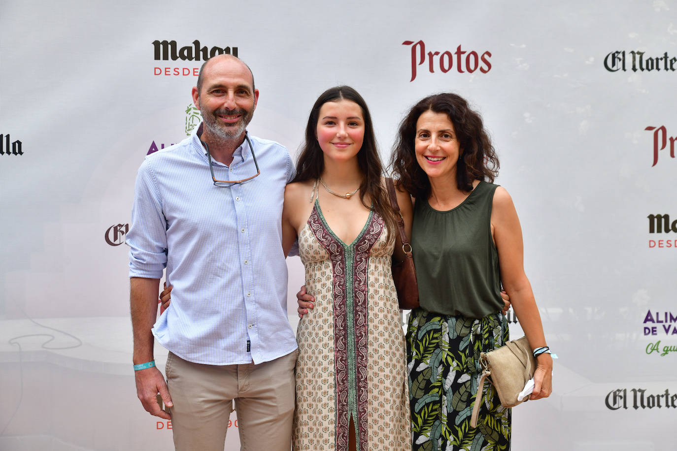 César Castrillo, Celia Castrillo e Inés Córcoles (Castrillo).