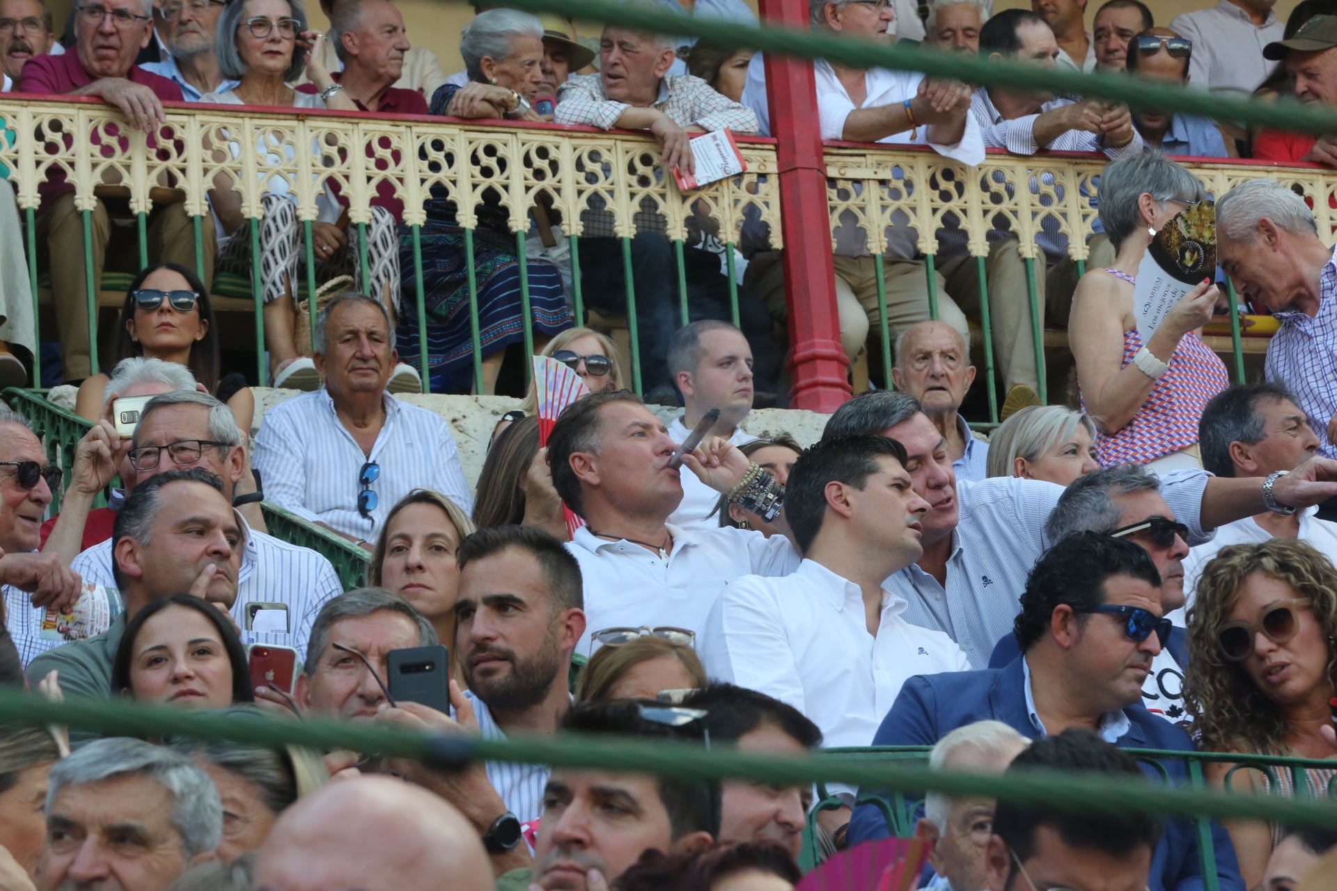 Búscate en los tendidos de la Plaza de Toros de Valladolid (1 de 2)