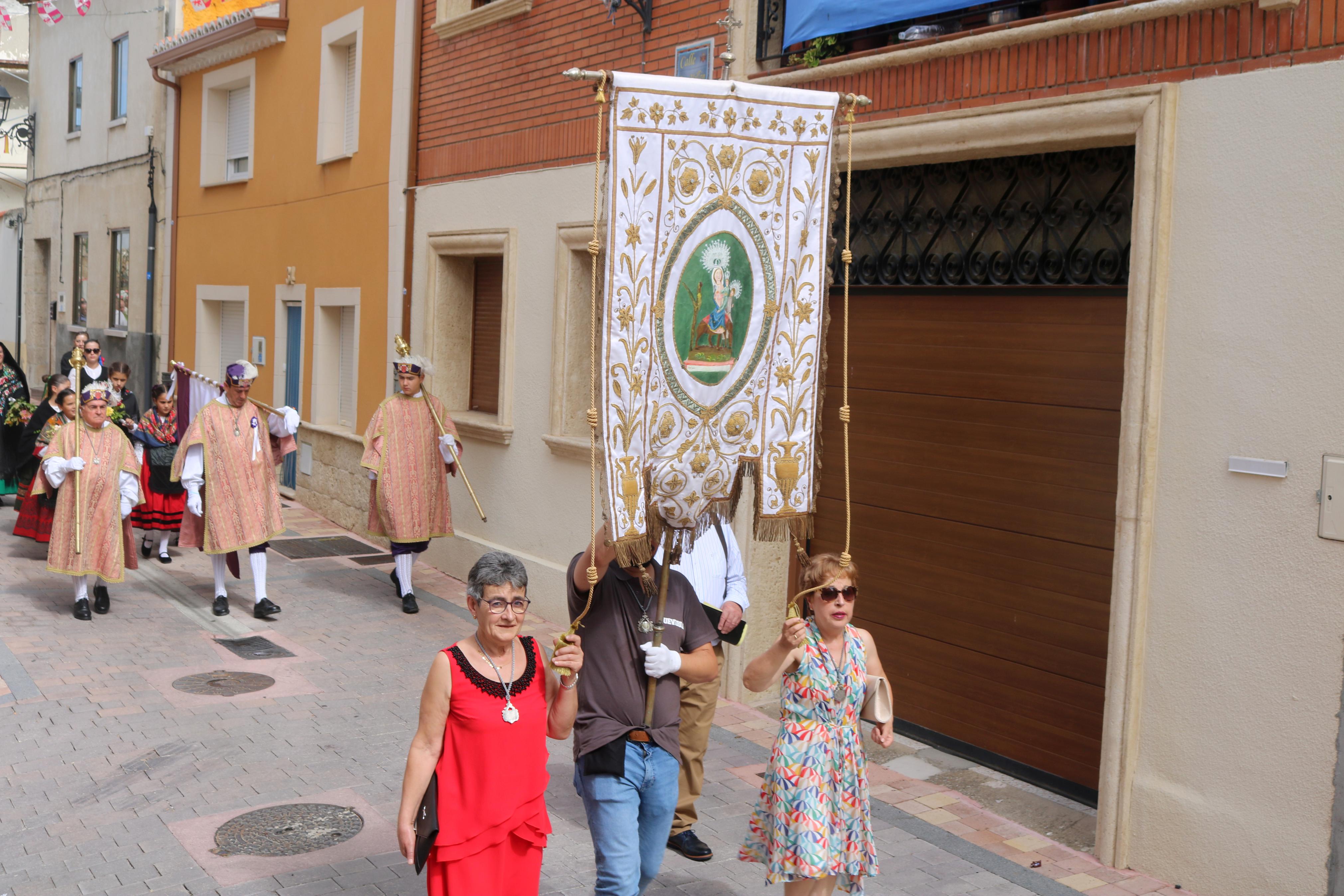 Baltanás se rinde a la Virgen de Revilla