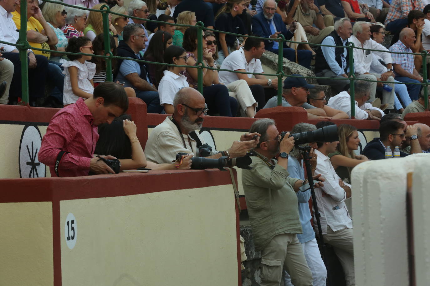 Búscate en los tendidos de la Plaza de Toros de Valladolid (1 de 2)