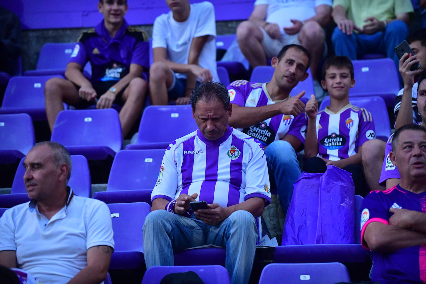 Búscate en la grada del José Zorrilla (3 de 5)