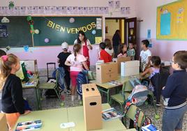 Los alumnos de Dueñas ya reciben clases en Venta de Baños