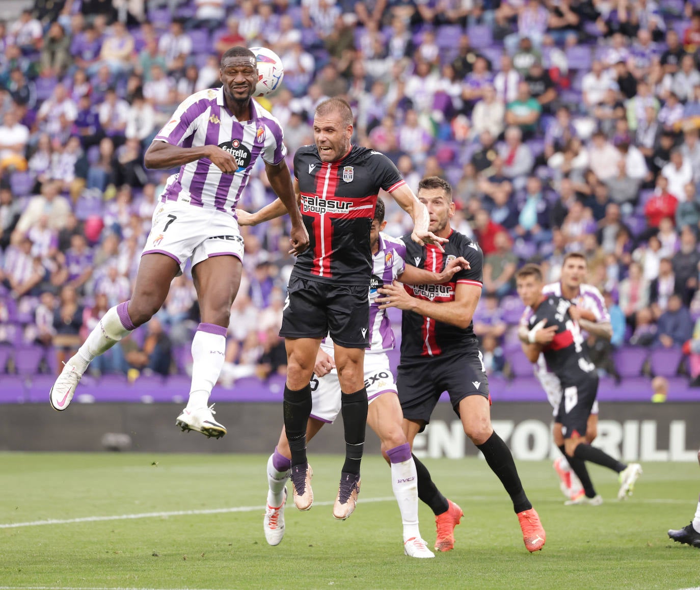 El partido entre el Real Valladolid y el Cartagena, en imágenes