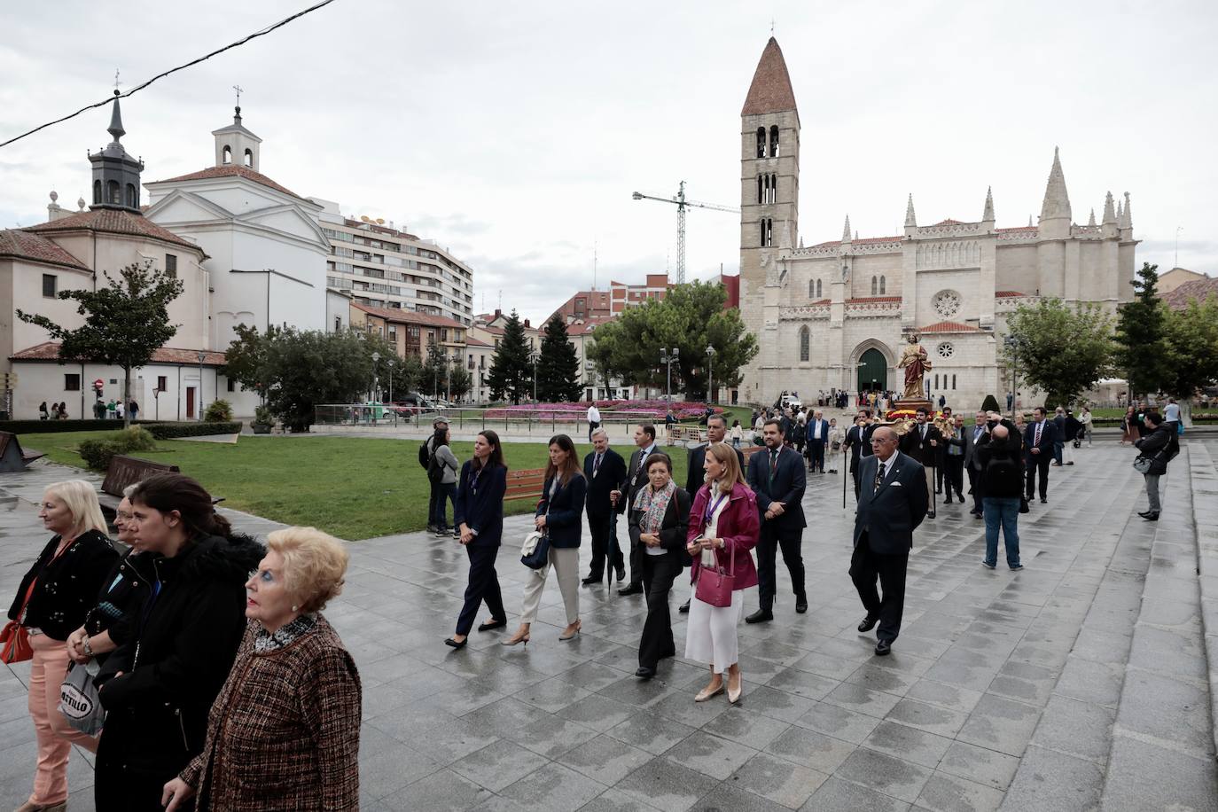 La procesión de las Angustias y la Preciosísima Sangre, en imágenes