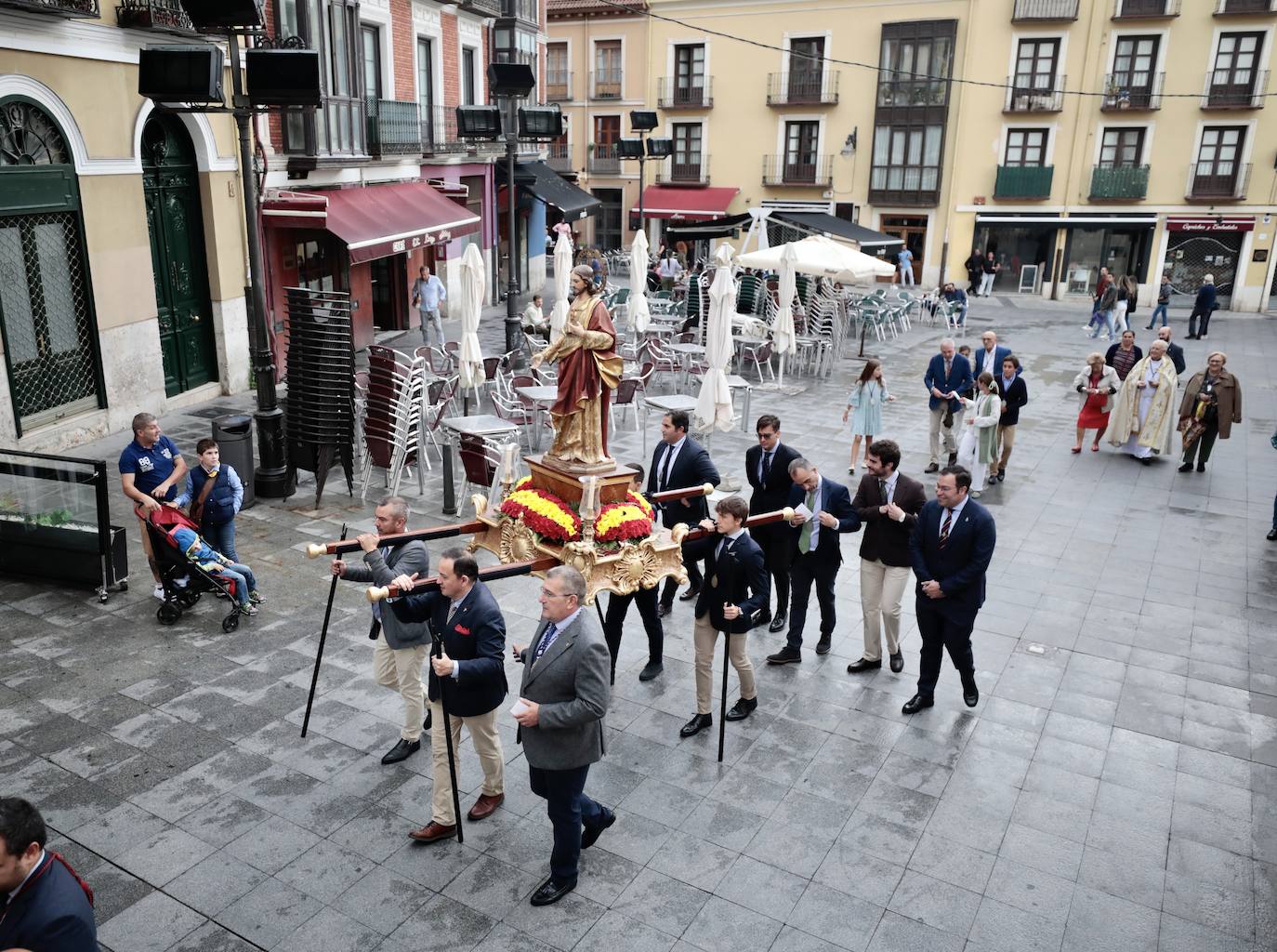 La procesión de las Angustias y la Preciosísima Sangre, en imágenes