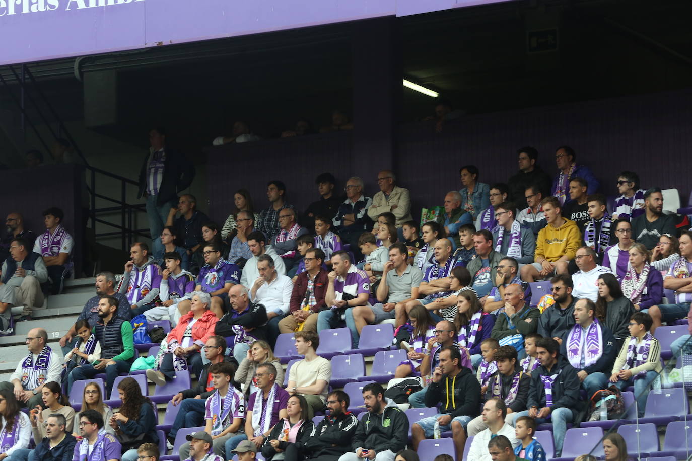 Búscate en las gradas del José Zorrilla (4/4)