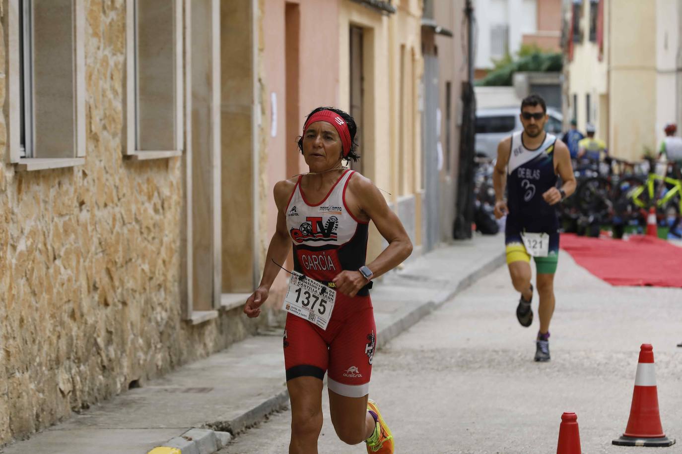 El Triatlón Bodegas de Valbuena de Duero, en imágenes