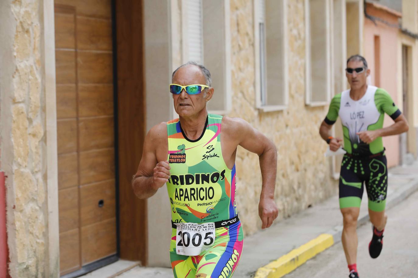El Triatlón Bodegas de Valbuena de Duero, en imágenes