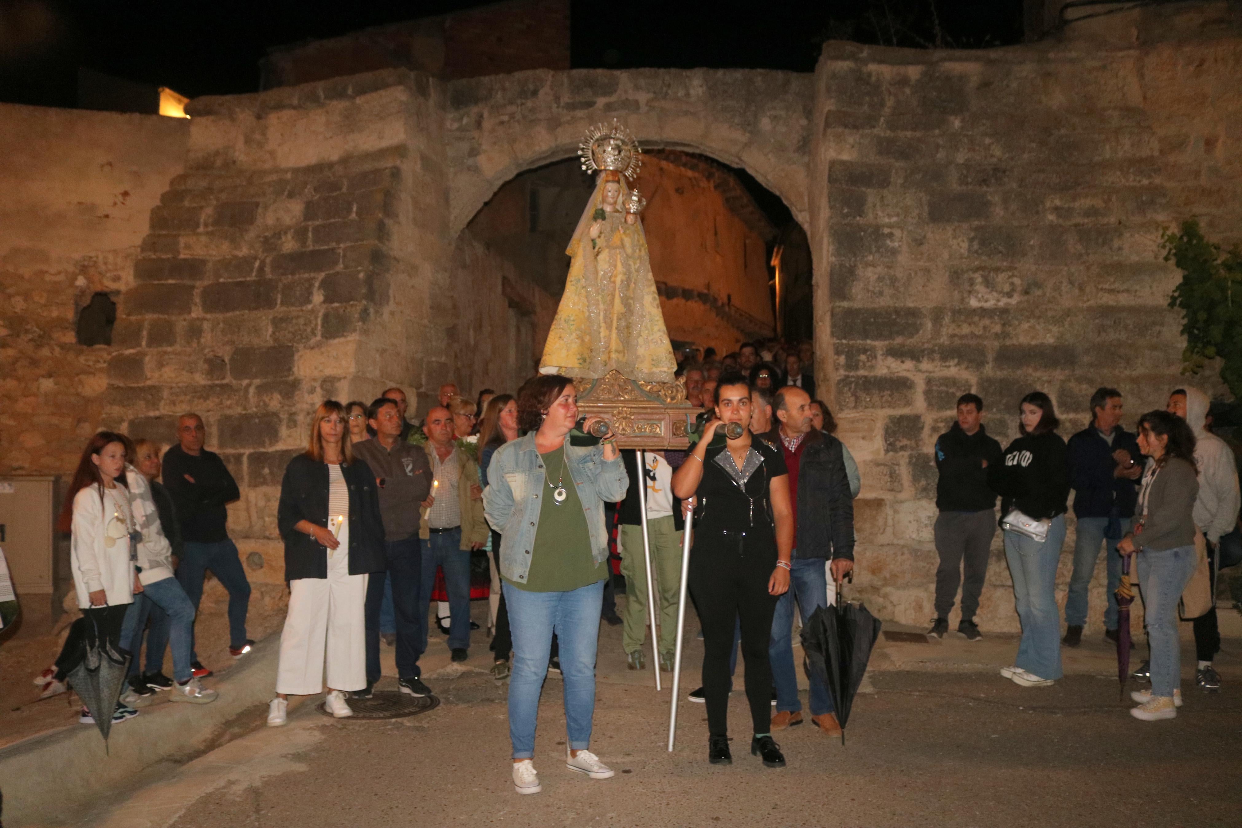 Devoción al resplandor de las hogueras en Palenzuela