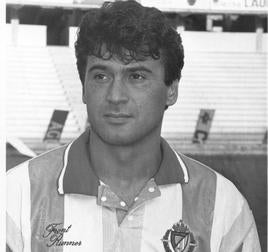 Pepe Lemos, con la blanquivioleta en la temporada 91-92.