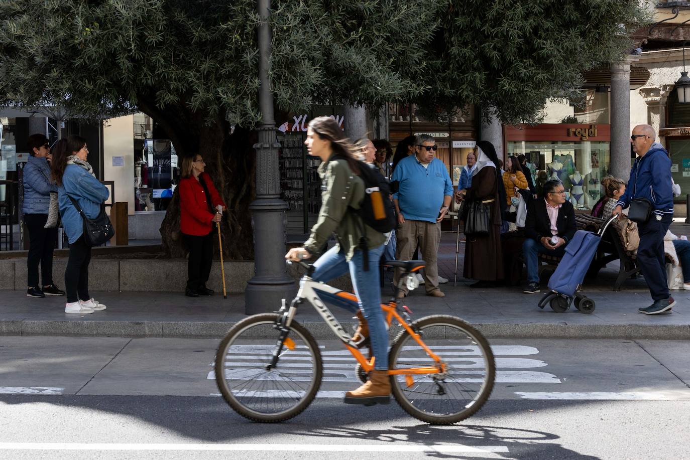 Imágenes del centro de Valladolid en el Día Sin Coche