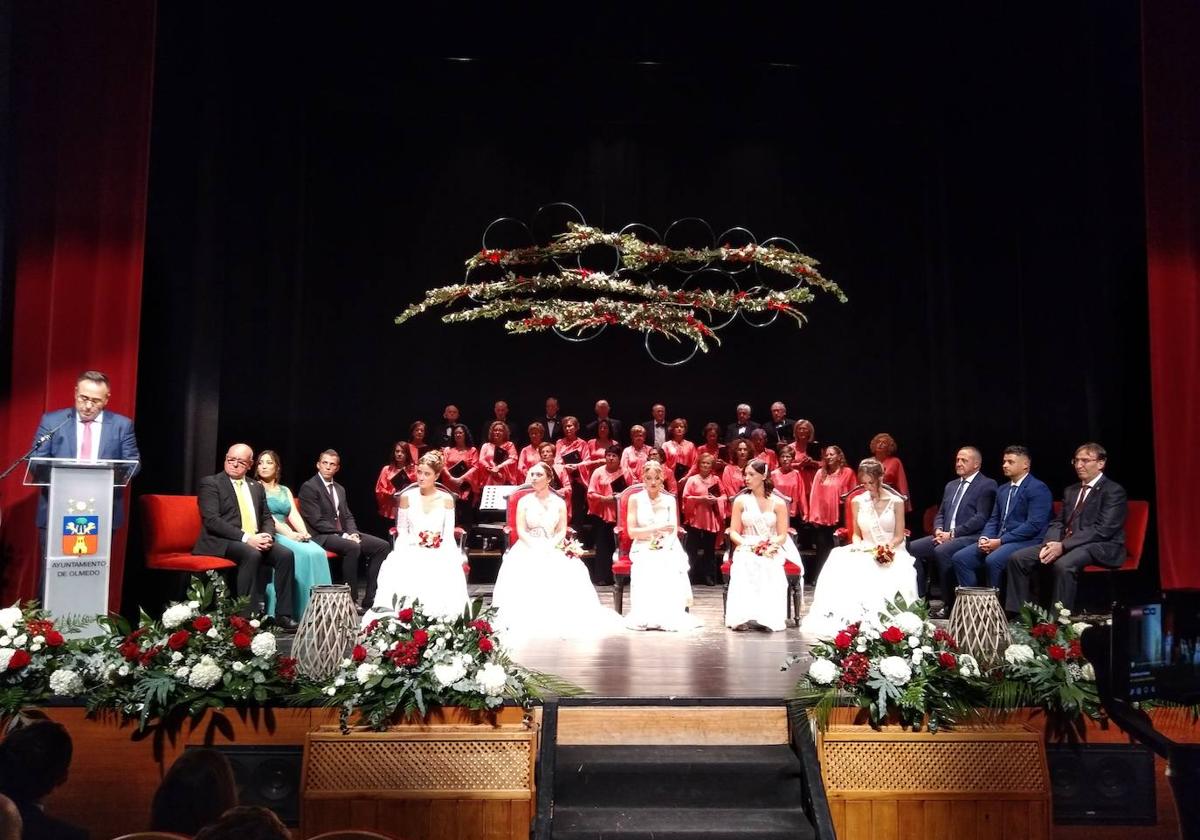 Pregón y proclamación de las Reinas de las Fiestas de San Miguel y San Jerónimo de Olmedo.