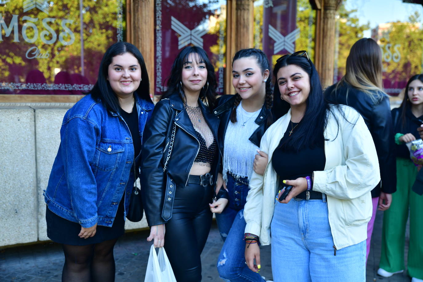 Las colas del concierto de Quevedo en Valladolid, en imágenes (1/2)