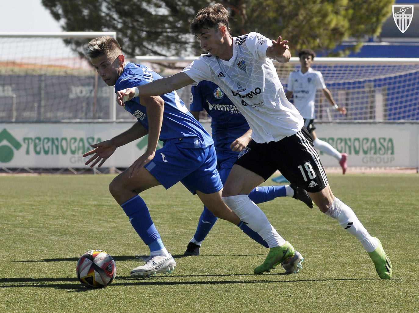 El empate entre el Getafe B y la Segoviana, en imágenes