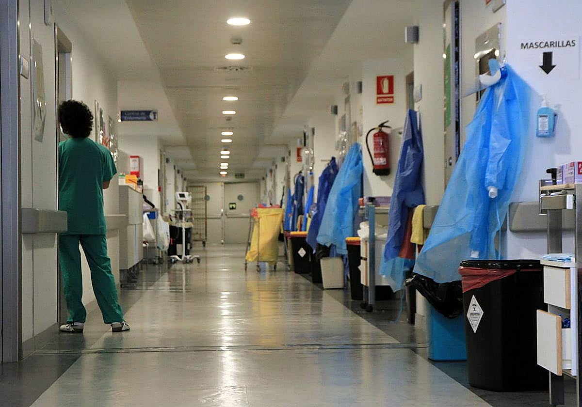 Pasillo del Complejo Asistencial de Segovia.