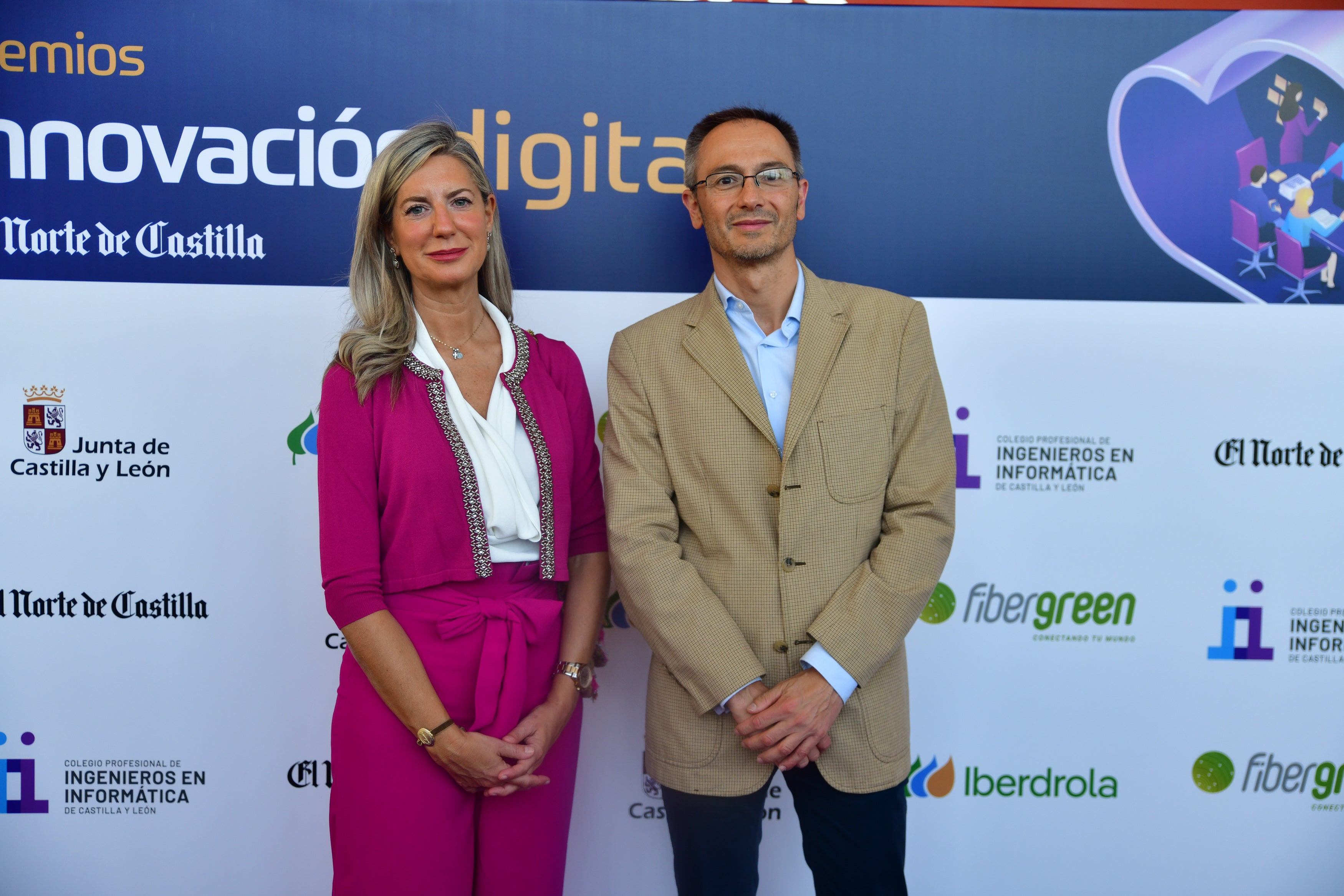 Irene Carvajal y Víctor Martín (concejales del Ayuntamiento de Valladolid por Vox).