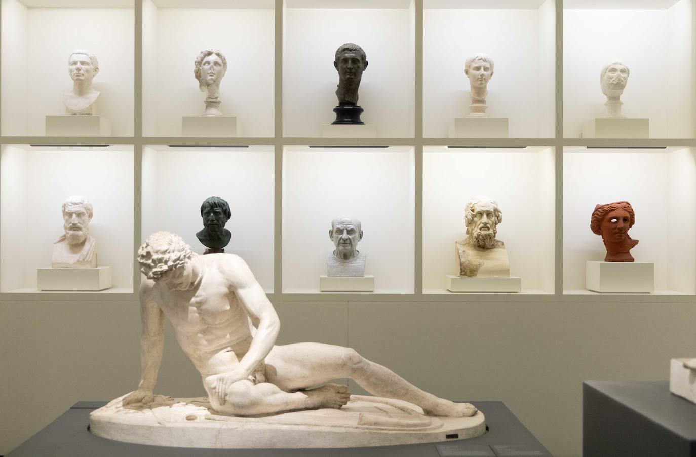 Rogelio López Cuenca muestra su visión de Picasso en el Museo Nacional de Escultura