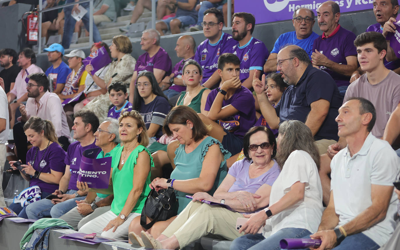 Búscate en las gradas en el Zunder Palencia-Barcelona