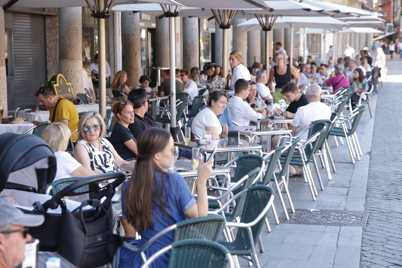 Ambiente veraniego en Valladolid durante el primer domingo de octubre