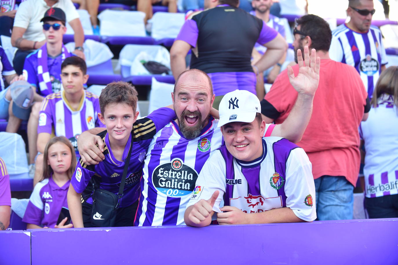 Búscate en la grada de Zorrilla (1/4)