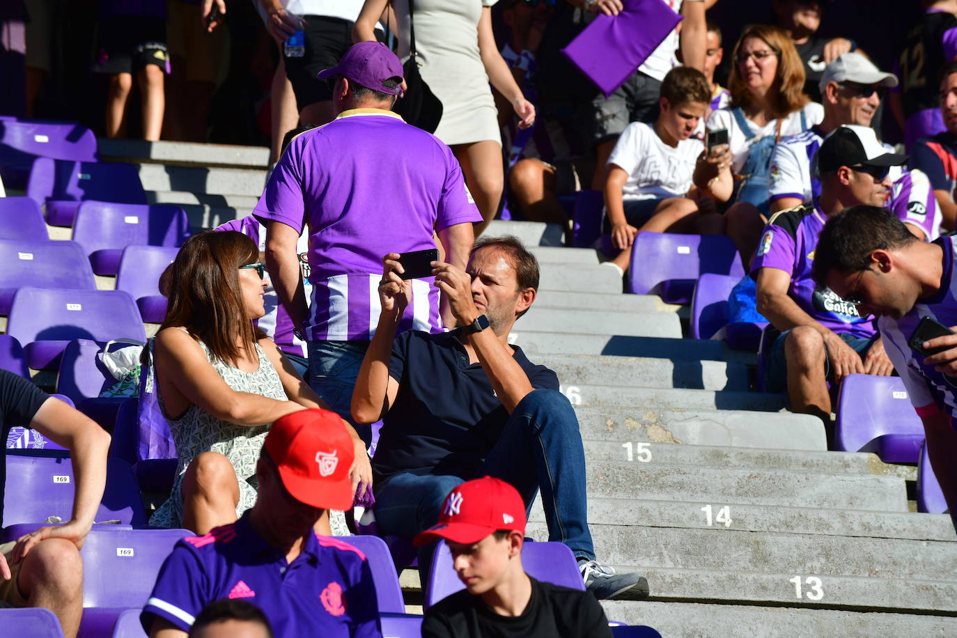 Búscate en la grada de Zorrilla (3/4)